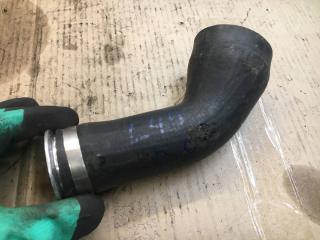 патрубок интеркулера BMW 7 серия F01/F02 2010, 4.4 л., бензин, АКПП, седан, 13717575407