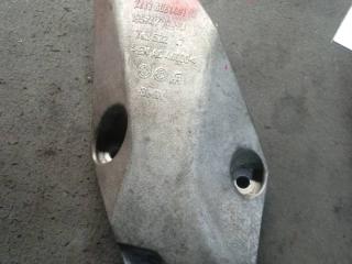 кронштейн двигателя BMW 3 серия F30/F31/F34 [рестайлинг] 2015, 2.0 л., дизель, 6861401