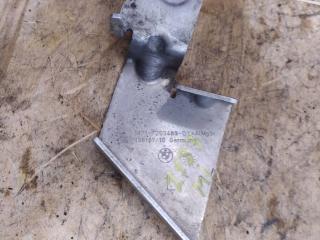 кронштейн (крепление) BMW 7 серия F01/F02 2009, 4.4 л., N63 B44 A, бензин, 7203490