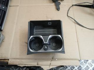 подстаканник BMW 7 серия G11/G12 2016, 9302629