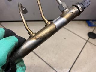 топливная рампа BMW 2013, 2.0 л., N20 B20 B, бензин, 7585411