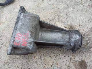 кронштейн полуоси BMW X5 E70 [рестайлинг] 2013, 3.0 л., N55 B30 A, бензин, 7552542