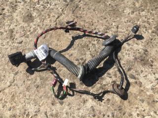 дверная проводка Mercedes-Benz C-Класс W204/S204 2009, 3.0 л., M 272.948, бензин, A2044400805