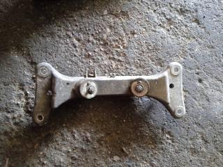 кронштейн двигателя BMW 3 серия E90/E91/E92/E93 (2004 - 2010), 2231677