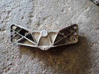 кронштейн КПП BMW 7 серия E65/E66/E67 [рестайлинг] 2006, 4.4 л., M67 D44 (448D1), дизель, АКПП, седан, 6759680