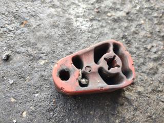 Резинка глушителя BMW X5 F15 2016, 4.0 л., дизель, 7583940