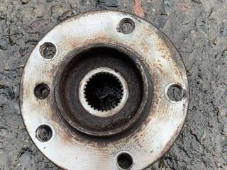 подшипник ступицы BMW X5 F15 2016, 4.0 л., дизель