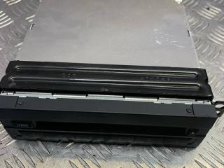 CD-чейнджер BMW X5 M E70 2010, 4.4 л., S63 B44 A, бензин, правый руль, 9209758