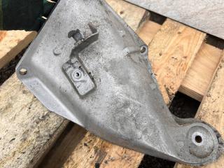 кронштейн двигателя BMW X5 E53 [рестайлинг] 2006, 3.0 л., 306D2, дизель, 6701565