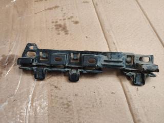 Кронштейн накладки на порог лев. BMW 7 серия G11/G12 [рестайлинг] 2021, 3.0 л., B57 D30 A, дизель, 7357131