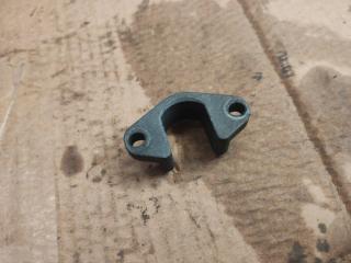 крепление форсунки BMW 5 серия E60/E61 2004, 3.0 л., 306D2, дизель