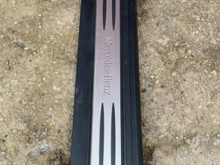 накладка на порог внутренняя Mercedes-Benz SLK-Класс R171 2006, 3.5 л., M 272.963, бензин, АКПП, серебристый, кабриолет, 1716800235