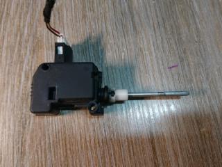 активатор замка крышки топливного бака Mercedes-Benz E-Класс W211/S211 2004, 3.2 л., OM 648.961, дизель, АКПП, универсал, A2038201997