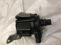 насос антифриза дополнительный BMW X5 F15 2014, 3.0 л., N57 D30 A, дизель, АКПП, внедорожник 5 дв., 8511748 - фото №2