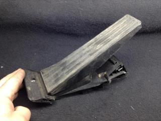 педаль BMW 5 серия E60/E61 [рестайлинг] 2009, 4.8 л., N62 B48 A, бензин, АКПП, седан, 6789999