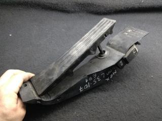 педаль BMW 3 серия E90/E91/E92/E93 [рестайлинг] 2008, 2.0 л., N47 D20 C, дизель, АКПП, универсал, 6786286