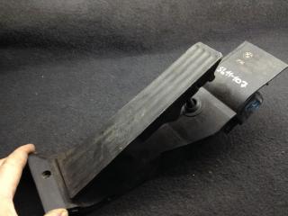 педаль BMW 3 серия E90/E91/E92/E93 [рестайлинг] 2008, 2.0 л., N46 B20 B, бензин, АКПП, кабриолет, 6772646