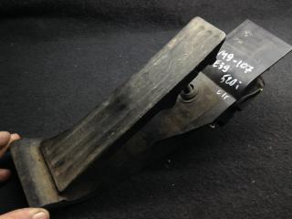 педаль BMW 5 серия E39 2000, 2.0 л., M52 B20 (206S3), бензин, АКПП, седан, 6753519