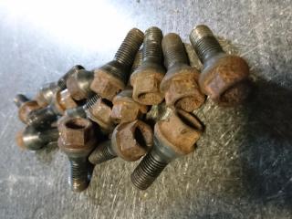 болт колесный BMW 5 серия E60/E61 [рестайлинг] 2008, 2.0 л., N47 D20 A, дизель, АКПП, универсал, 36136781150