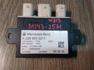 блок управления крышкой багажника Mercedes-Benz E-Класс W213/S213/C238/A238 2016, 2.0 л., OM 654.920, дизель, АКПП, белый, седан, правый руль, A2059055211
