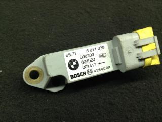 датчик удара BMW 3 серия E46 2002, M54 B30 (306S3), АКПП, купе, 6911038