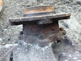 ступица передняя левая BMW 7 серия E65/E66/E67 [рестайлинг] 2007, M57 D30 (306D3), АКПП, седан