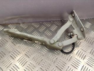 петля капота правая BMW 5 серия E60/E61 2005, 3.0 л., M57 D30 (306D4), дизель, АКПП, универсал, 7008728