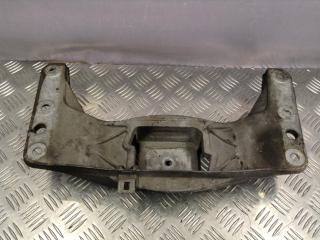 кронштейн КПП BMW 5 серия E60/E61 2005, 3.0 л., M57 D30 (306D4), дизель, АКПП, универсал, 6761106