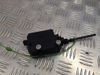 активатор замка крышки топливного бака , 8355056