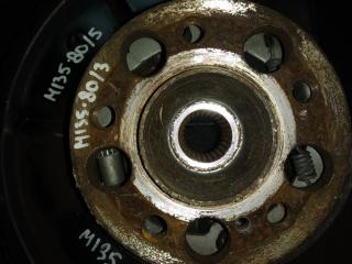 кулак задний левый Mercedes-Benz CLS-Класс C219 2007, 3.0 л., OM 642.920, дизель, АКПП, купе