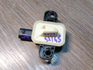 датчик удара Mercedes-Benz GL-Класс X166 2014, 3.0 л., OM 642.826, дизель, АКПП, белый, внедорожник 5 дв., A1668210351