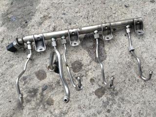 топливная рампа BMW 7 серия F01/F02 2010, 4.4 л., N63 B44 A, бензин, АКПП, седан, 7547600