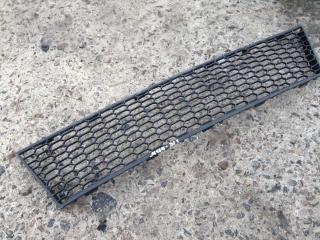 заглушка (решетка) в бампер BMW 7 серия F01/F02 2009, 3.0 л., N54 B30 A, бензин, АКПП, седан, 7898167