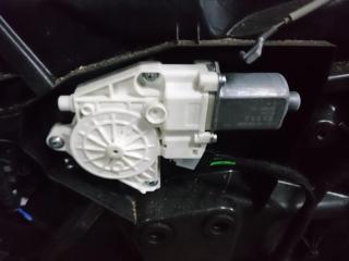 моторчик стеклоподъемника передний правый Mercedes-Benz S-Класс W222/C217/A217 2014, 3.0 л., OM 642.861, дизель, АКПП, серебристый, седан