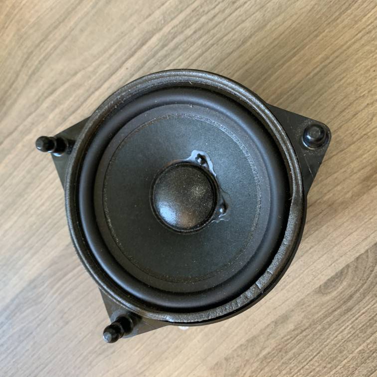 динамик двери Mercedes-Benz S-Класс W222/C217/A217 2014, 3.0 л., OM 642.861, дизель, АКПП, серебристый, седан, A2228208002, 2228208002 - фото №1