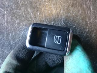 кнопка стеклоподъемника Mercedes-Benz M-Класс W166 2015, 3.0 л., OM 642.826, дизель, АКПП, cthsq, внедорожник 5 дв., A2049058102
