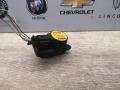 моторчик заслонки печки Chevrolet Traverse 2 поколение 2018, 3.6 л., бензин, АКПП, 261217BC - фото №3
