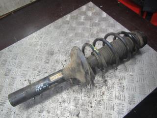 стойка передняя правая Volkswagen Golf 3 поколение 2000, 1.6 л., бензин, 1J0413031Q