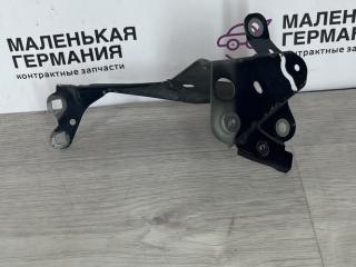 внутреннее крепление крыла правого BMW 5 серия G30/G31 G30 (2016 - 2020), 3.0 л., B58 B30 A, бензин, полный привод, 7349618, 41007440424, 7440424