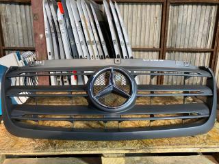 решетка радиатора Mercedes-Benz Sprinter W907/W910 W910 (2018 - 2026)
