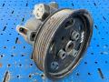 насос гидроусилителя руля Volkswagen Golf 4 поколение (1997 - 2006), 1.9 л., дизель, 038145255A, 038145255A - фото №2