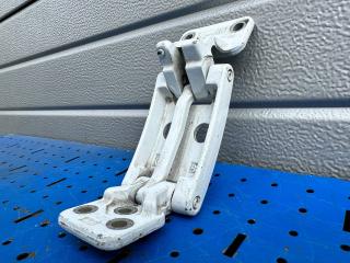 петля двери Mercedes-Benz Sprinter 2 поколение [рестайлинг] (W906) (2014 - 2018), A9067400037