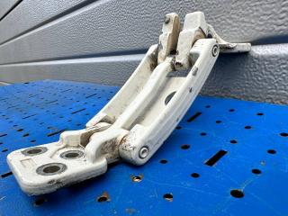 петля двери Mercedes-Benz Sprinter 2 поколение [рестайлинг] (W906) (2014 - 2018), A9067400037