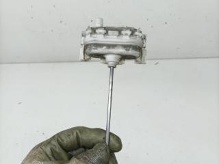 замок лючка топливного бака Audi A4 B5 [рестайлинг] 1999, 1.9 л., TDi, AHH, дизель, МКПП, седан, 8D0862153