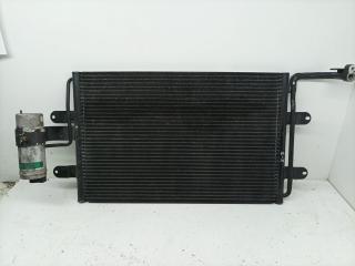 радиатор кондиционера Volkswagen Bora 1 поколение 1998, 1.9 л., TDi, ALH, дизель, МКПП, седан, 1J0820411D