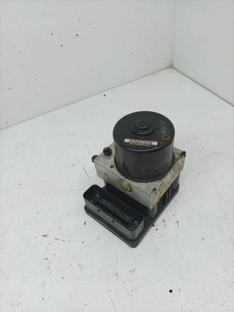 блок ABS Volkswagen Golf 4 поколение 2004, 1.9 л., TDi PD, AXR, дизель, МКПП, универсал, 1J0614517J, 1C0907379M - фото №1