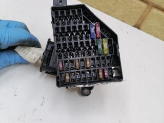 блок предохранителей Volkswagen Passat B6 2007, 1.9 л., BLS, дизель, МКПП, универсал, 3C0880204E