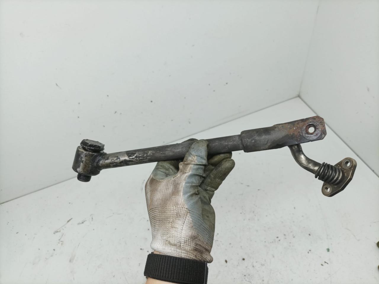 масляная трубка турбины Volkswagen Passat B6 2008, 2.0 л., CBAB, дизель, МКПП, универсал, полный привод, 03G145535F - фото №1