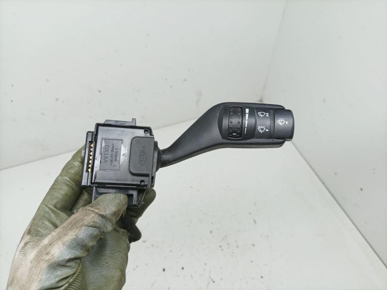 переключатель дворников Ford Focus 2 поколение 2006, 1.6 л., G8DB, дизель, МКПП, универсал - фото №1