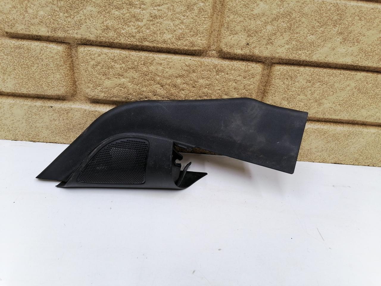 заглушка зеркала Ford Focus 2 поколение 2006, 1.6 л., G8DB, дизель, МКПП, универсал, 4M51A23409A - фото №1